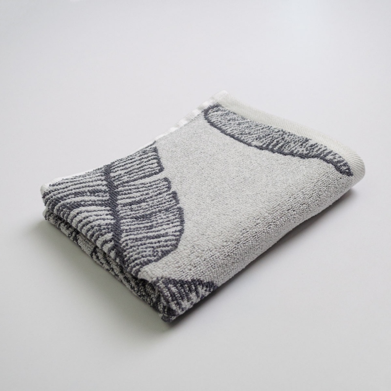 Рушник для рук та обличчя махровий з малюнком перо GM Textile 40х70см 400г/м2 (Сірий)
